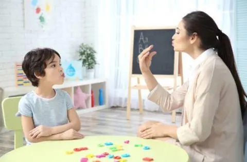 语言 (2).jpg